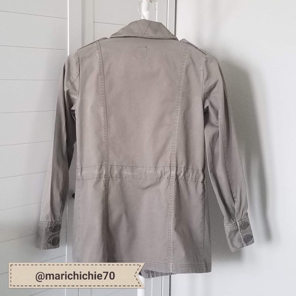 GAP Utility Jacket - Picture 2 of 4
